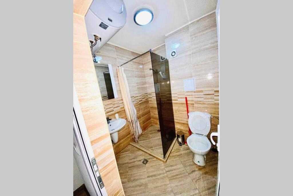 Ferienwohnung Large Studio In Studentski Grad With Huge Terrace Sofia Exterior foto
